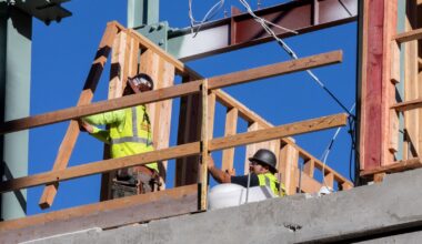 Council approves Berkeley projects that sidestep labor standards