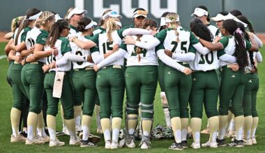 WINNING STREAK AT EIGHT! SOFTBALL BEATS PACIFIC, 5-3