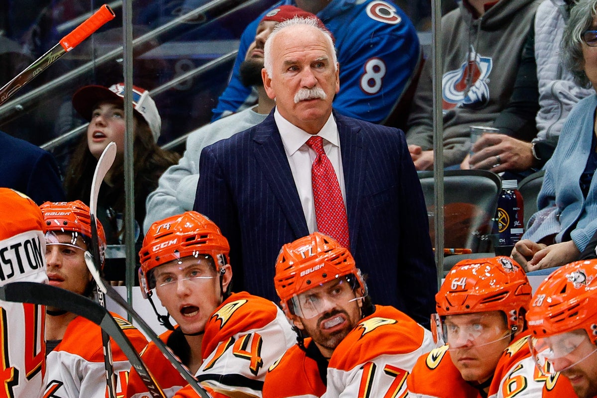Joel Quenneville coaches 1,000th NHL regular-season win, joins Scotty Bowman in elite group