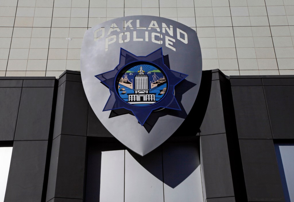 Teen slips cuffs, steals Oakland police SUV before being caught – The Mercury News