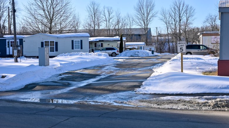 ​Facing lot rent increases, Oakland mobile home park residents seek help​Oakland mobile home part residents ask for rent stabilization ordinance