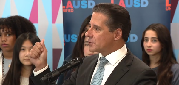 FBI Raid Targets LAUSD Superintendent Alberto Carvalho in San Pedro -