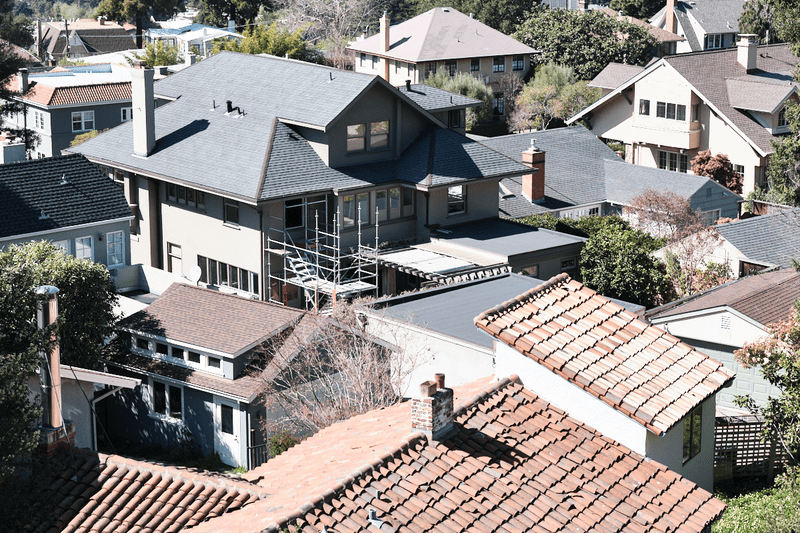 Berkeley PD warns of latest elder scam: Bogus roofing problems