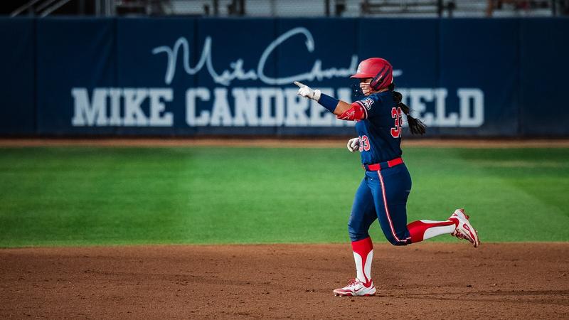 No. 14 Arizona Sweeps Doubleheader