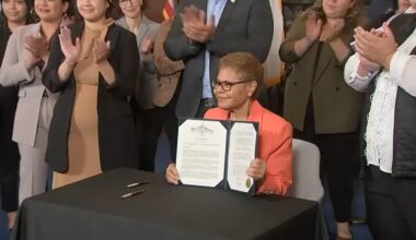 Mayor Karen Bass signs executive order prohibiting federal agents from using Los Angeles city-owned property