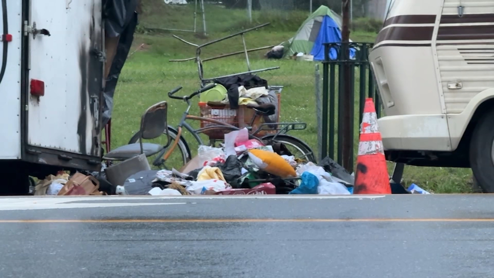 Oakland Mayor Barbara Lee considering major shift to encampment approach: Here's what to know