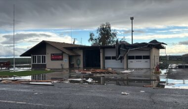 Strong wind blows part of roof off Fresno County CAL FIRE station