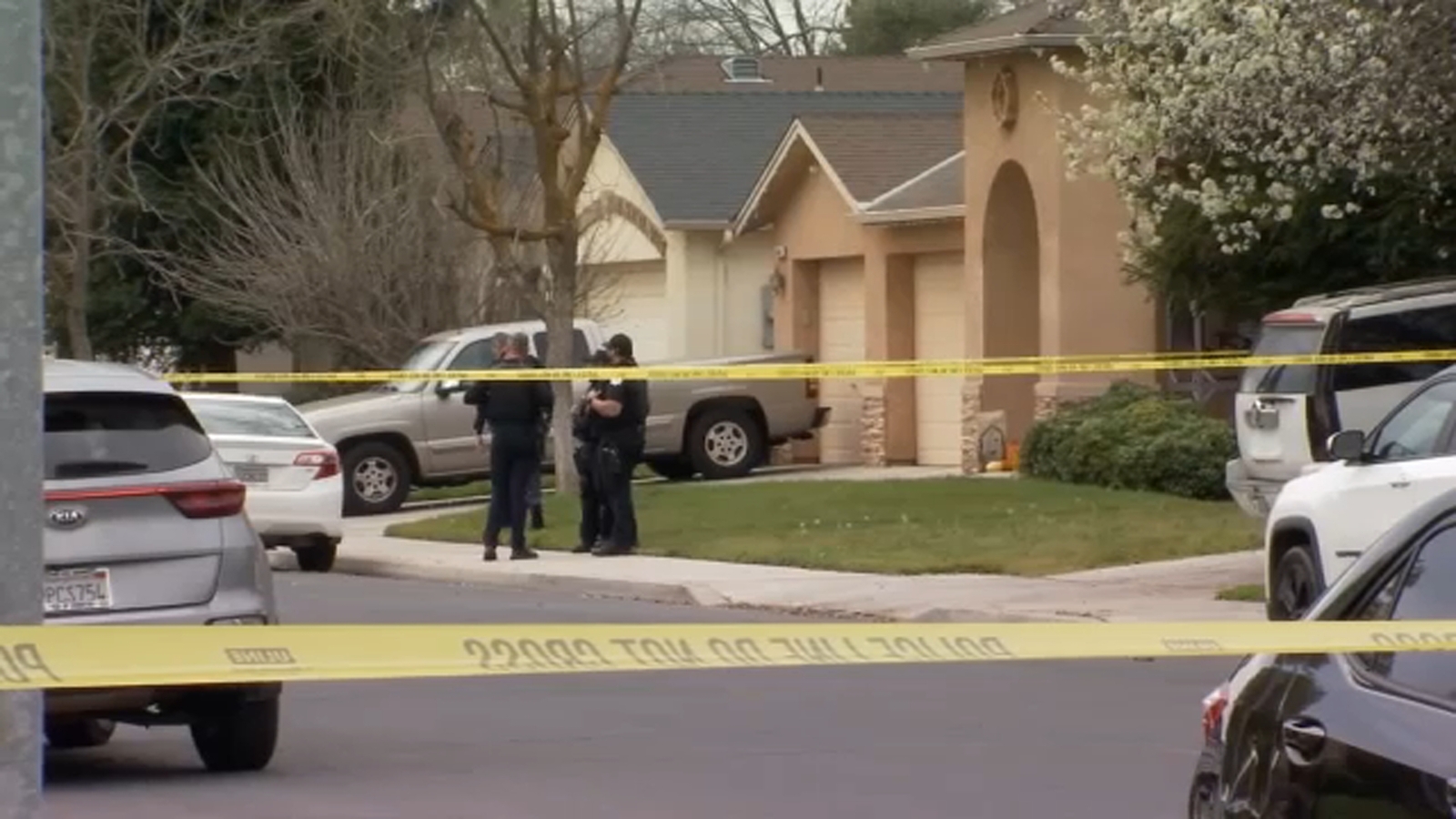 Authorities to provide update on deadly stabbing in west central Fresno