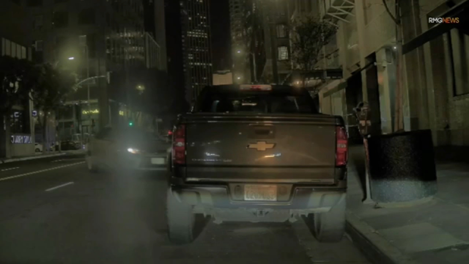 Driver swerves across road in downtown Los Angeles, slams into parked cars