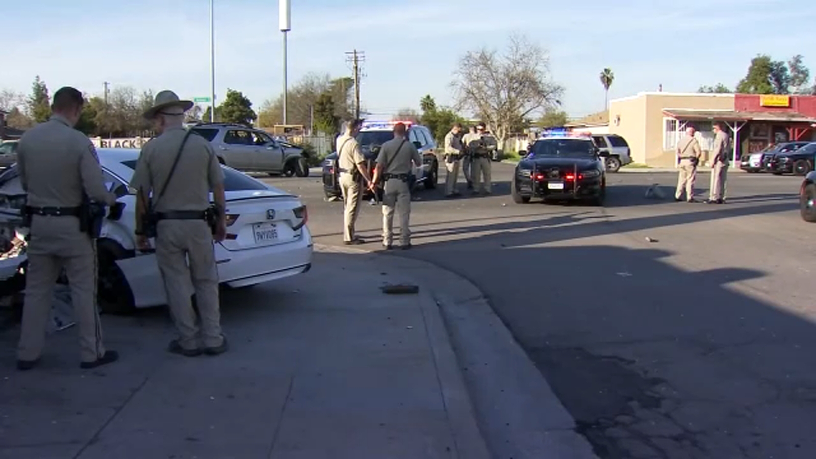 Car chase ends in crash, suspect arrested in East Central Fresno