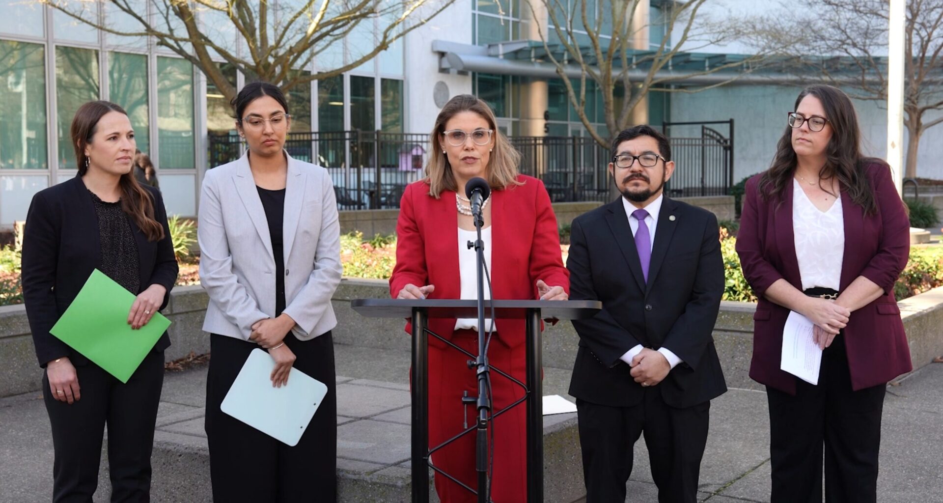 Politicians at a press conference