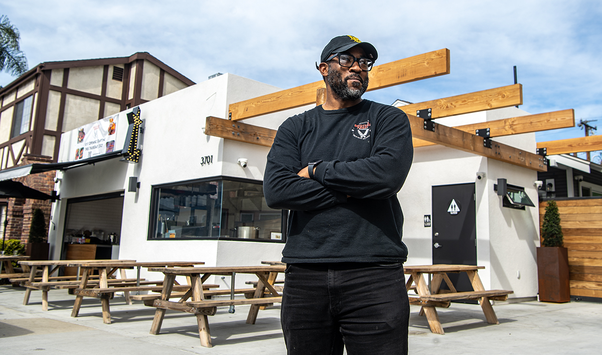 Mo Stewart is serving family-style Texas barbecue, with recipes from his grandma, on 4th Street • Eat. See. Do.