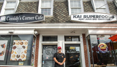 Acai and smoothie bar opens in Bixby Knolls from the owners of Cassidy’s Corner Cafe next door • Eat. See. Do.