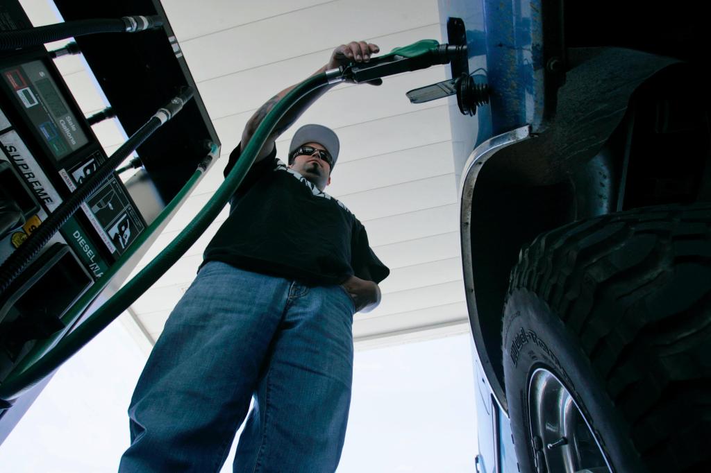 Gasoline-starved California Is turning to fuel from the Bahamas – The Mercury News