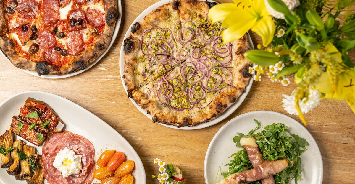 Review: Find Pie Precision at Pizzeria Bianco in Downtown Los Angeles