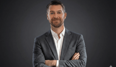 All stocks? Target date investing? Copy Warren Buffett? Encinitas author’s new book probes 21 investing portfolios – San Diego Union-Tribune