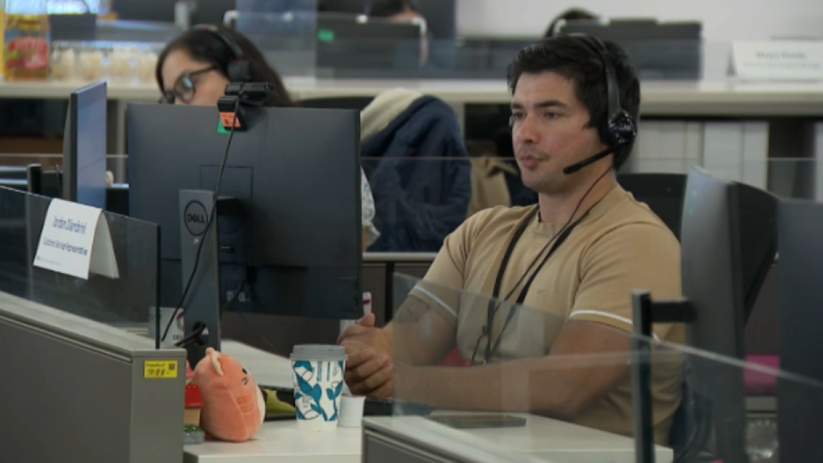 Despite federal funding cuts, 2-1-1 San Diego aims to do more – NBC 7 San Diego