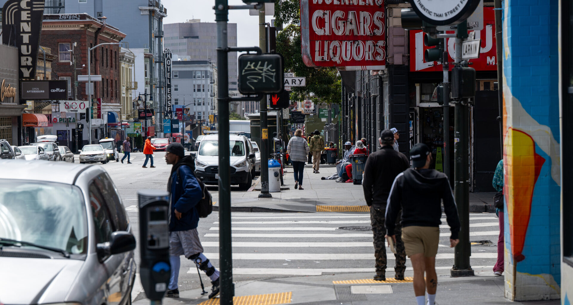 San Francisco Extends Curfew for Downtown Convenience Stores