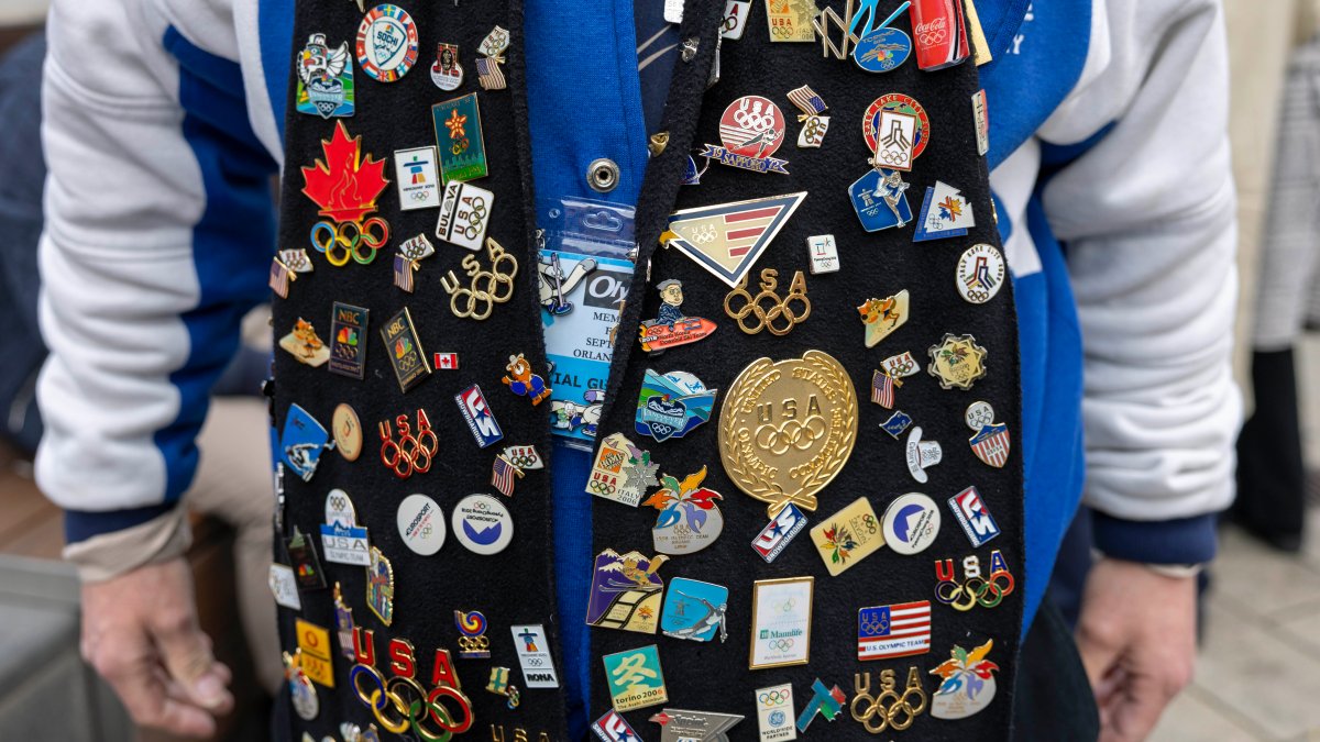 Olympic pin mania has collectors running for exclusive items – NBC Los Angeles