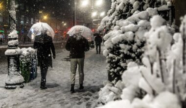 Blizzard hits Northeast with extreme weather, power outages, heavy snow