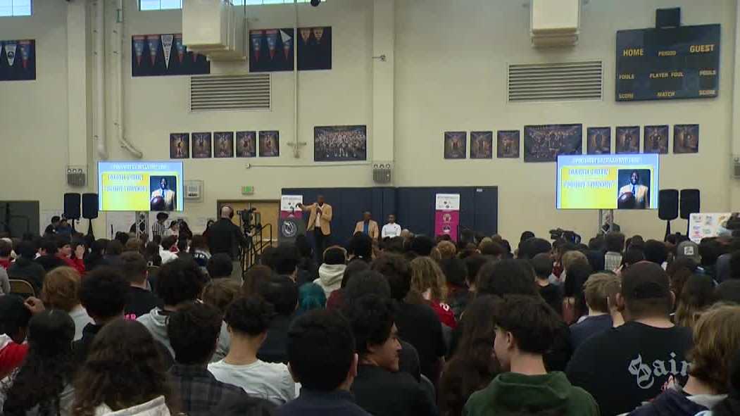 Pro Football Hall of Famers inspire students in West Sacramento