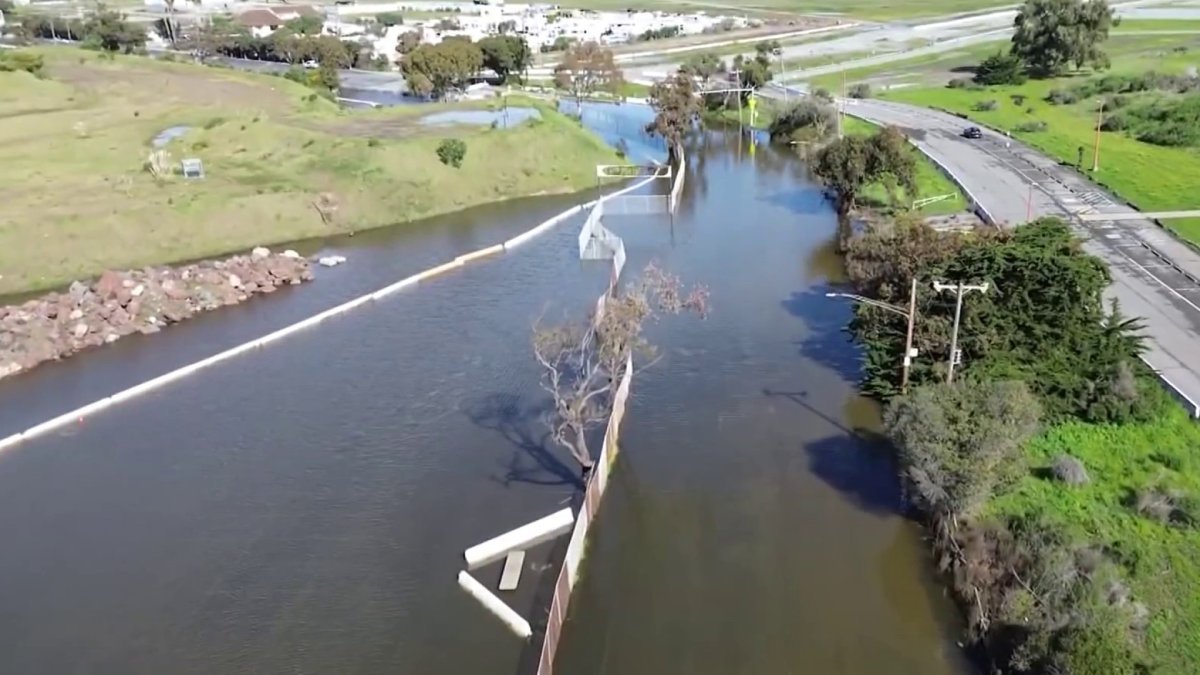 Hunters Point residents say part of their community is turning into a swamp – NBC Bay Area