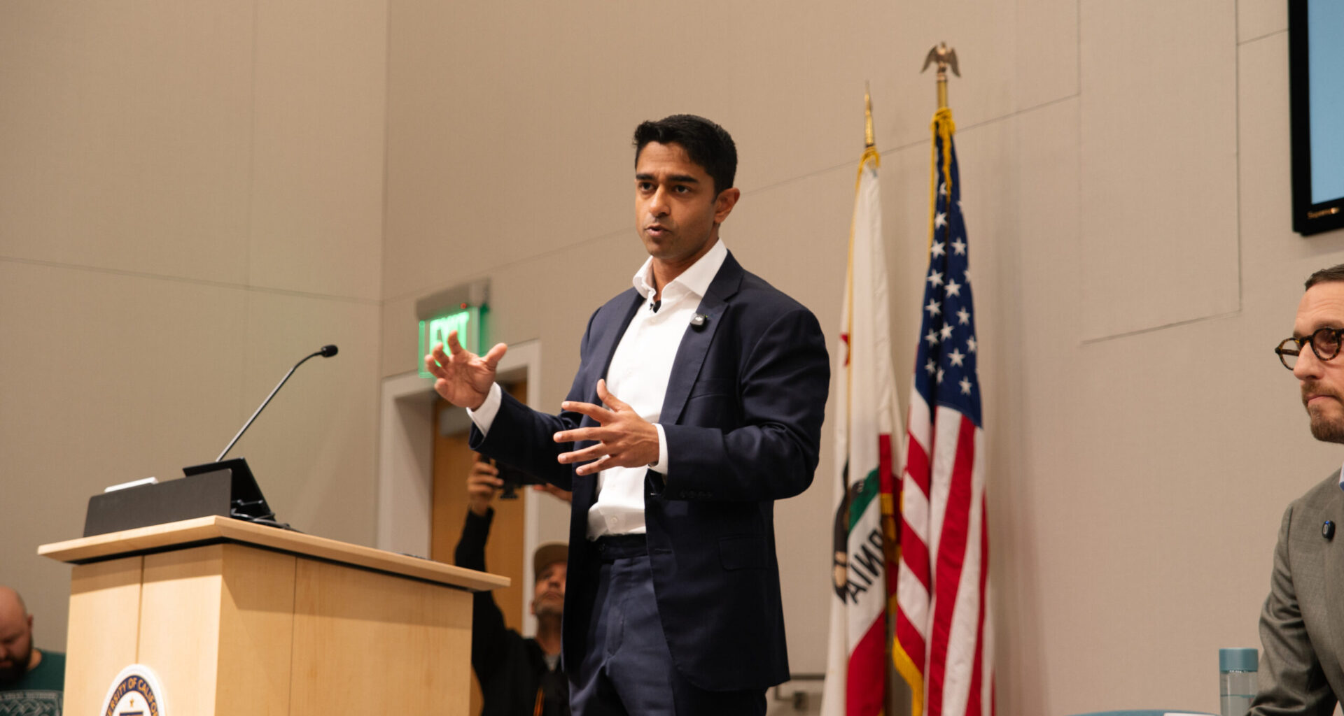 Chakrabarti doubles down on support for Mahmood, Lurie