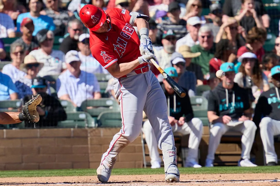 The Los Angeles Angels center fielder Mike Trout (27) hits a single against The Arizona Diamondbacks ,February 22nd, 2026 in Scottsdale Arizona.