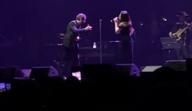 Josh Groban sings ‘Both Sides Now’ with Julie Anne San Jose WATCH: Josh Groban brings Filipina singer-actress Julie Anne San Jose on stage to sing “Both Sides Now” together at his “Gems” world tour on Wednesday, February 18, at the SM Mall of Asia Arena in Pasay City.
