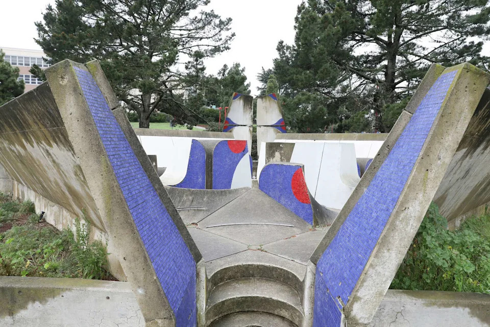 "Sculptural deck and Bicentennial Wings" by Jacques Overhoff is seen in front of Batmale Hall on the campus of City College of San Francisco. The school has amassed an impressive collection of public art. (Lea Suzuki/S.F. Chronicle)