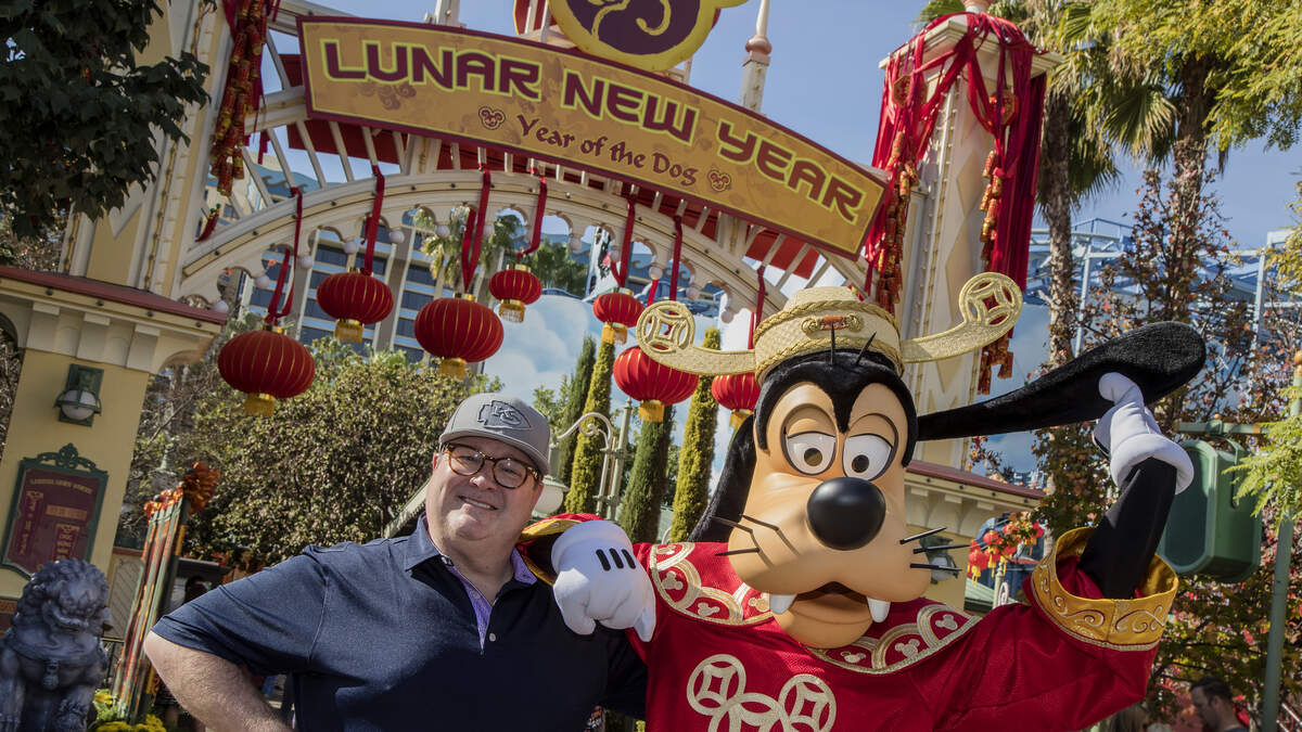 Disneyland's Lunar New Year Event Has New And Returning Foods And Drinks! | 102.7 KIIS-FM