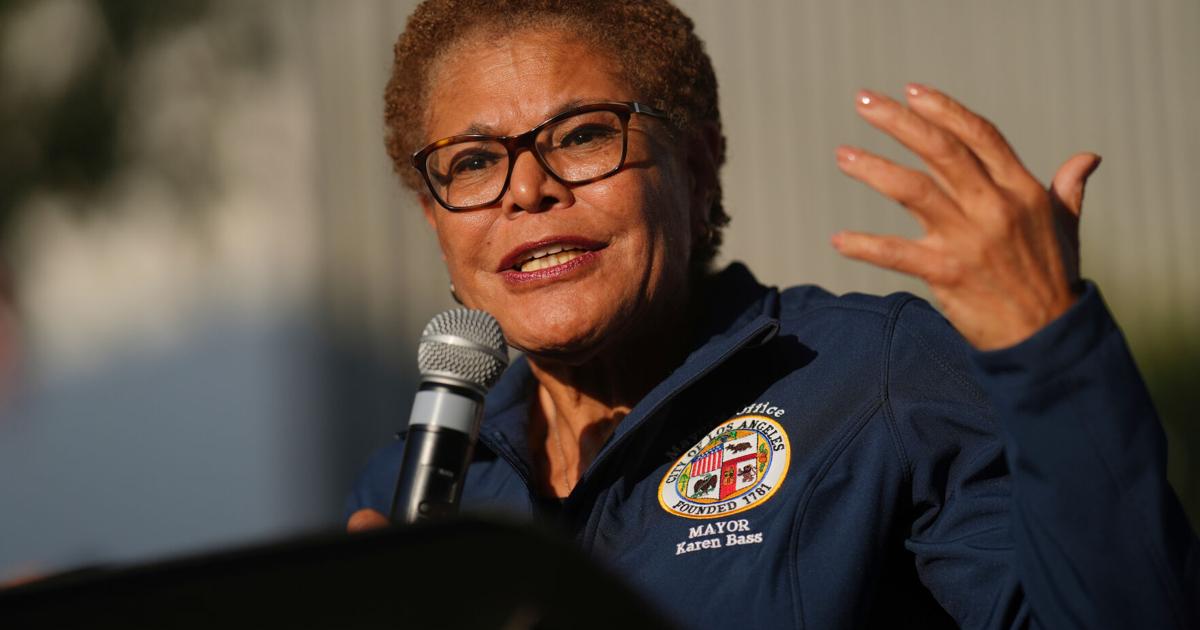 Los Angeles mayor's race kicks off amid homelessness, raids and fallout from deadly 2025 wildfire | Region