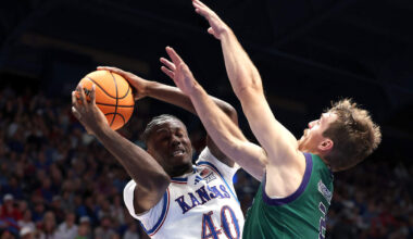 Oakland vs. Green Bay Predictions - Feb. 20