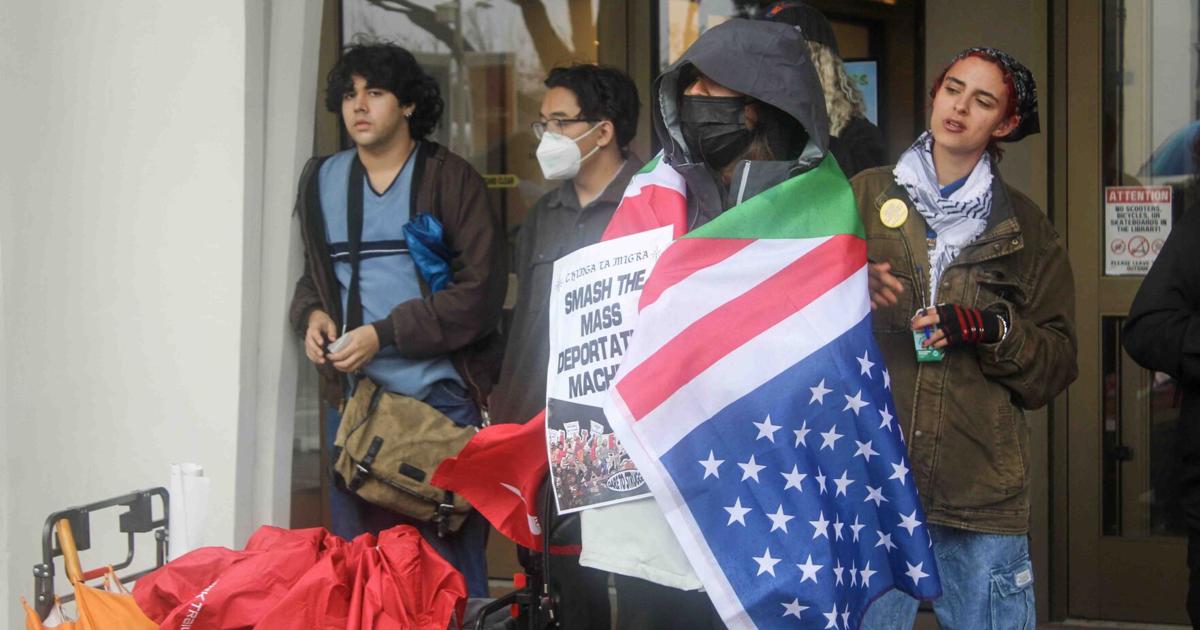 Students protest immigration policies at CSUF's Pollak Library | News