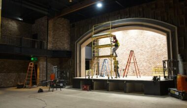 Pacific Electric Debuts: Historic warehouse becomes intimate music hub | Arts and Culture