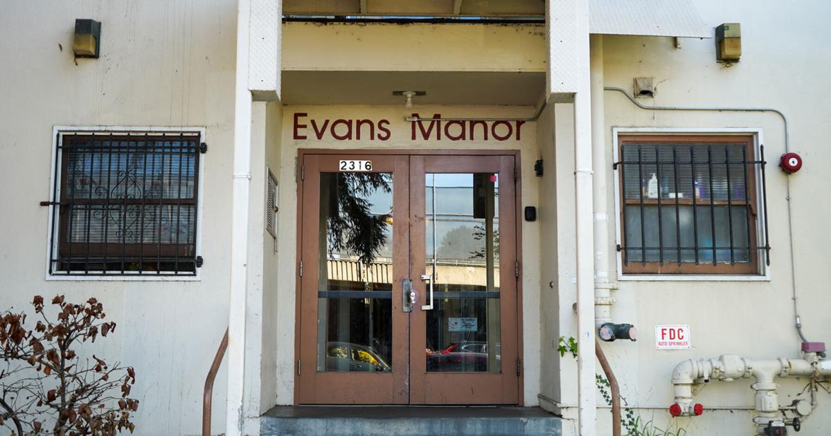 Maintenance delays, mold plague residents of Berkeley Student Cooperative’s Evans Manor | Investigations