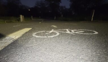 Kid e-biker gang on Roseville trail allegedly assaults man and his daughter