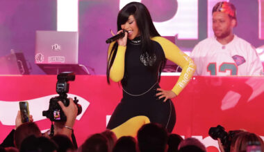 Yahoo entertainment home