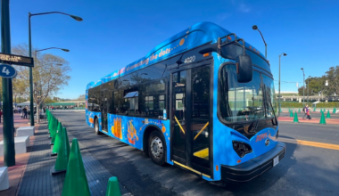 Shuttle Service Between Disneyland and Anaheim Hotels Shutting Down Permanently