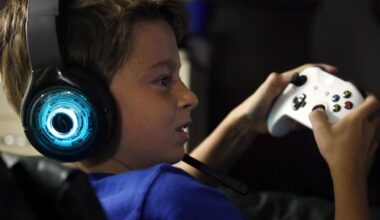 4 things parents should know about screen time – The Oakland Press