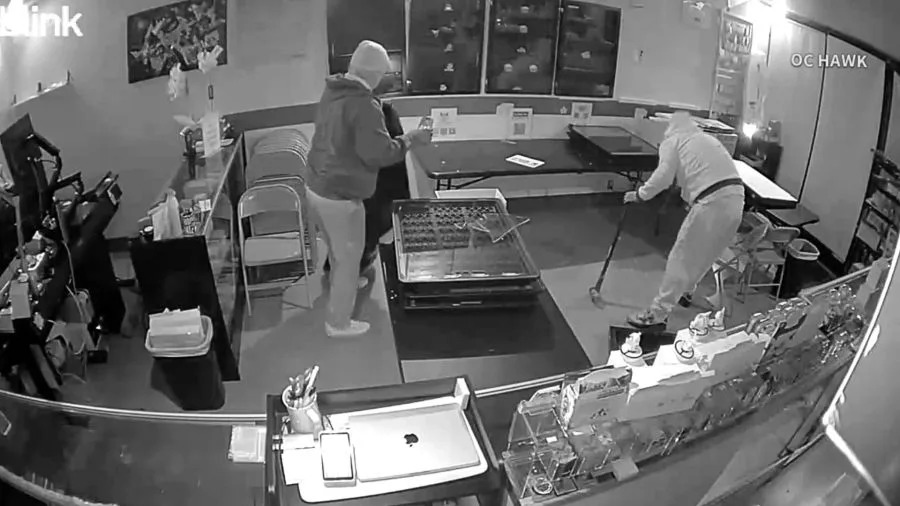 Thieves break into an Anaheim shop and steal Pokémon cards