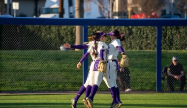 Alexis DeBoer, Sophia Ramuno power UW softball past Fresno State 2-0