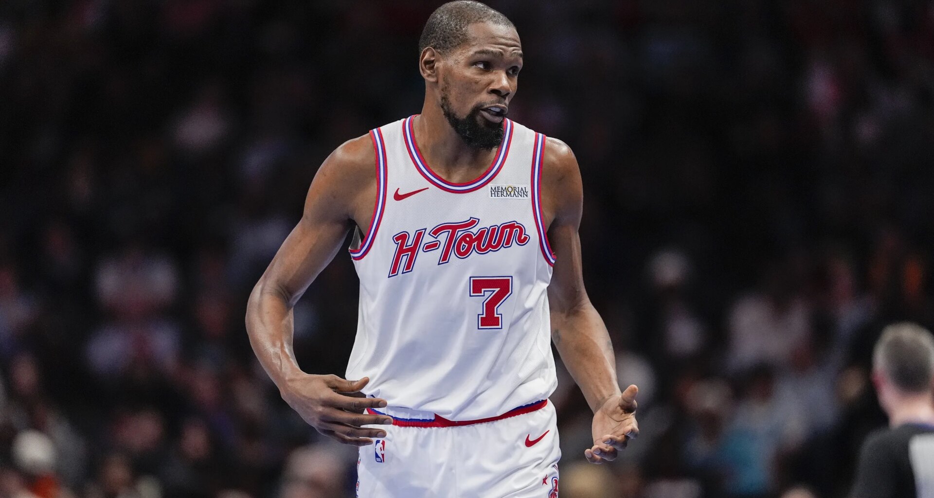 Stream, lineups, injury reports and more