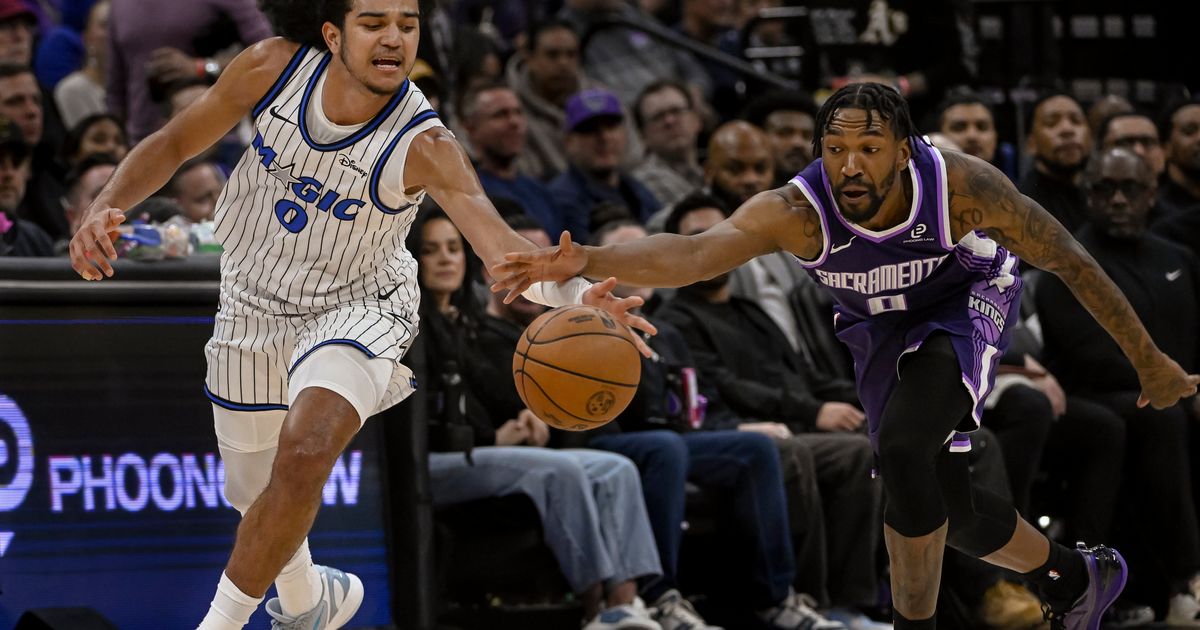 Magic use 3-point flurry to hand the Kings their franchise-record 15th straight loss :: WRAL.com
