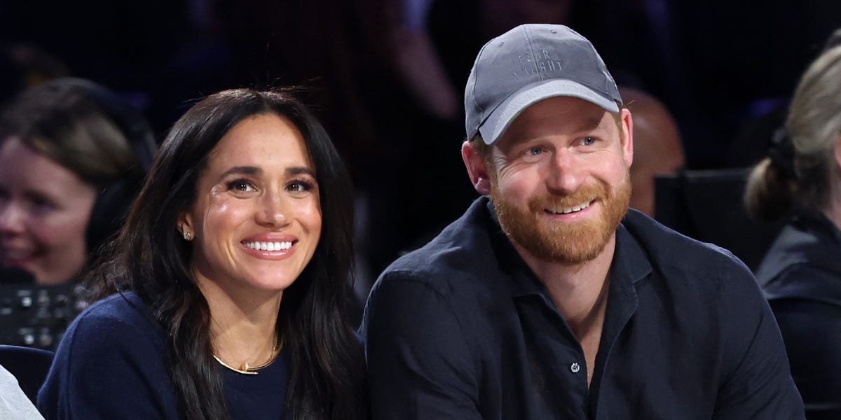 Meghan Markle and Prince Harry Wear Coordinated Looks to NBA Game in Los Angeles