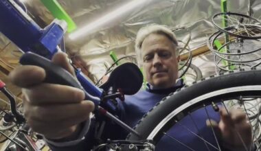 Owner of San Jose nonprofit provides free bikes, repairs for people facing challenges