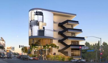 Office complex still alive at 9176 Sunset Blvd. in West Hollywood