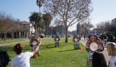 A student throws a football at passing targets during Super Bowl-themed activities on the campus in Santa Clara, Calif., Feb. 5, 2026. Media and internet mentions of Sunday’s Super Bowl LX almost always place the game in San Francisco, but the hosting Levi’s Stadium , home of the 49ers, is actually 45 miles to the south in the suburban Silicon Valley city of Santa Clara, Calif., adjacent to San Jose. (Minh Connors/The New York Times)