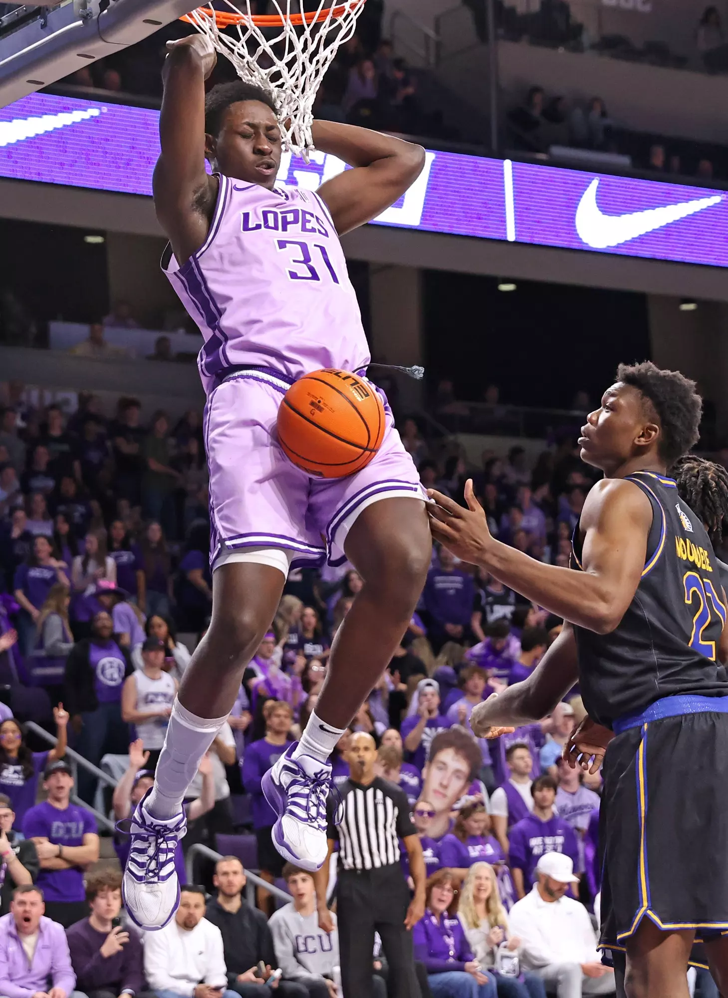Phoenix, AZ  Jan. 10, 2026:  The Lopes dominate San Jose State for a 76-58 win at Global Credit Union Arena.  David Kadlubowski/GCU  