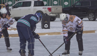 Over 60 teams participate in Maine Pond Hockey Classic tournament in Oakland